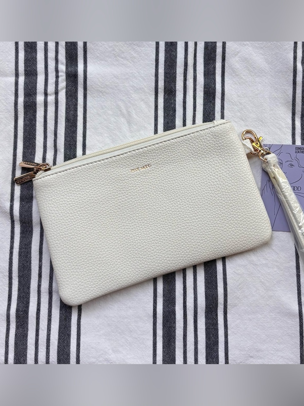 NWT Pixie Mood Paris Double Zip Pouch Coconut Cream Pebbled Vegan Leather